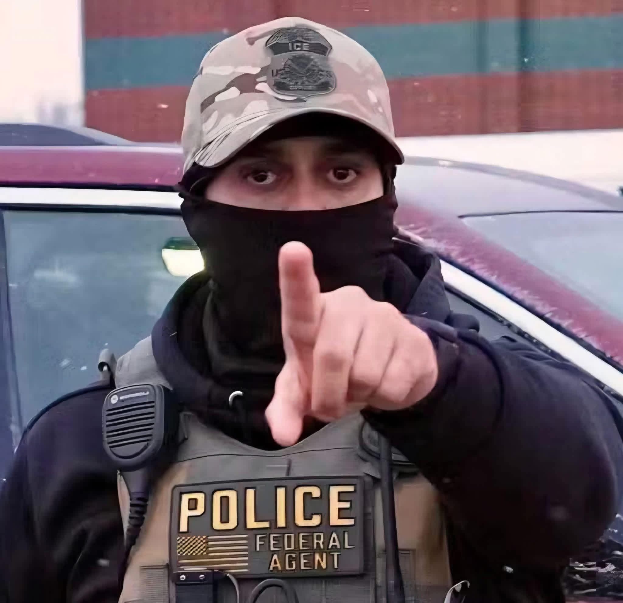 2nd Amendment ICE shooter Alex Pretti